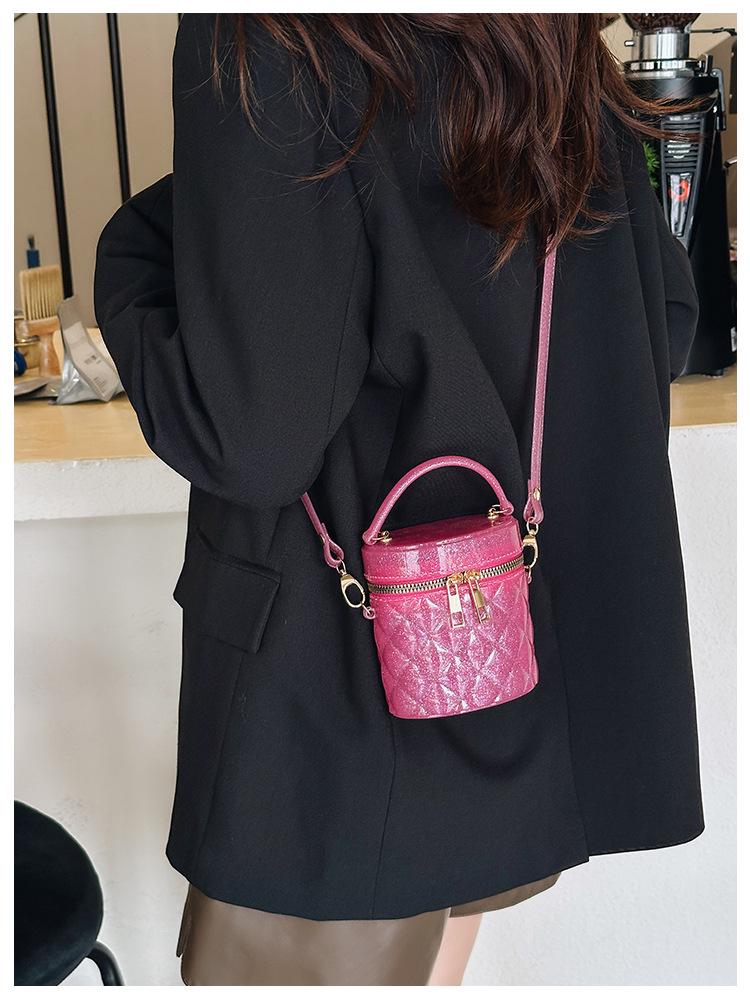 2025 Kids' Jelly Mini Cylinder Crossbody Bag – Cute, Stylish Small Handbag for Makeup & Accessories