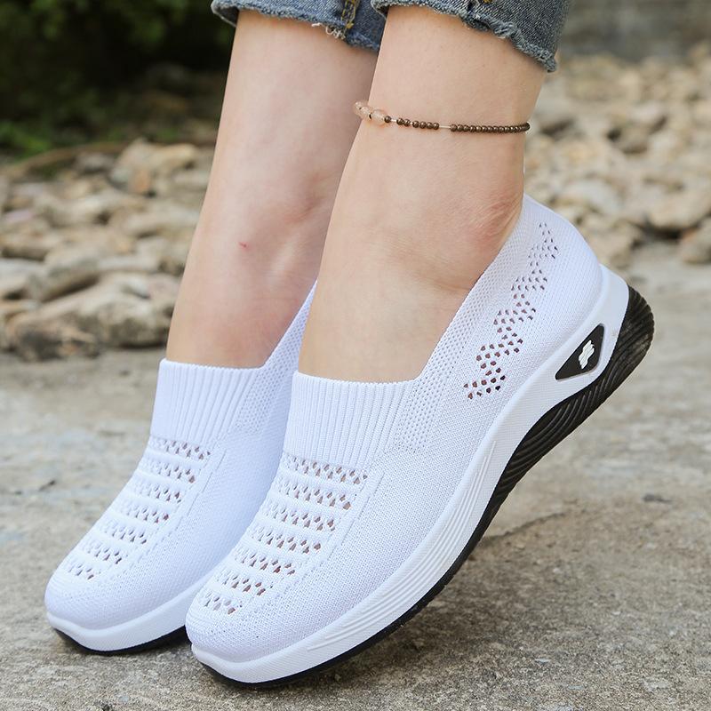 New Fly-woven Breathable Casual Shoes Cloth Shoes Flat-soled Single Shoes