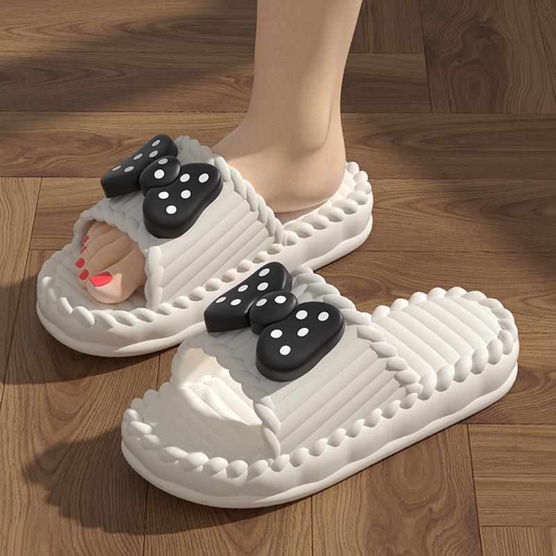 New Indoor Shoes: Thick-soled Anti-slip Flip-flops for Outdoor Wear