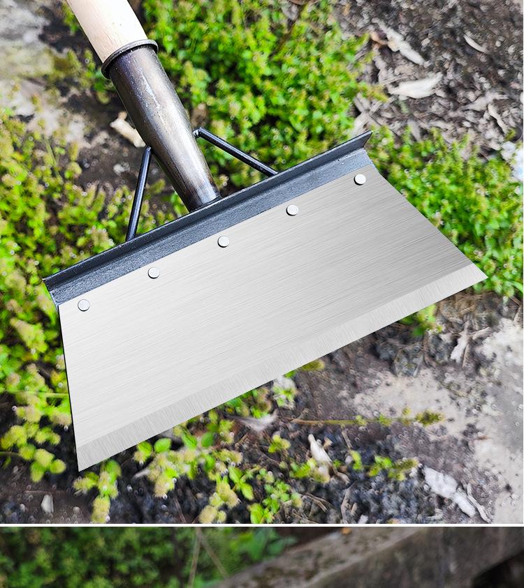 Manganese Steel Multi-Purpose Shovel: Ideal for Manure, Ice, and Snow Removal in Agriculture and Breeding.