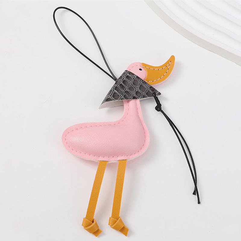 New Creative Scarf Duck Duck Duckling Car Keychain Leather Bag Pendant Pendant Car Keychain Decoration With Cute Keychain