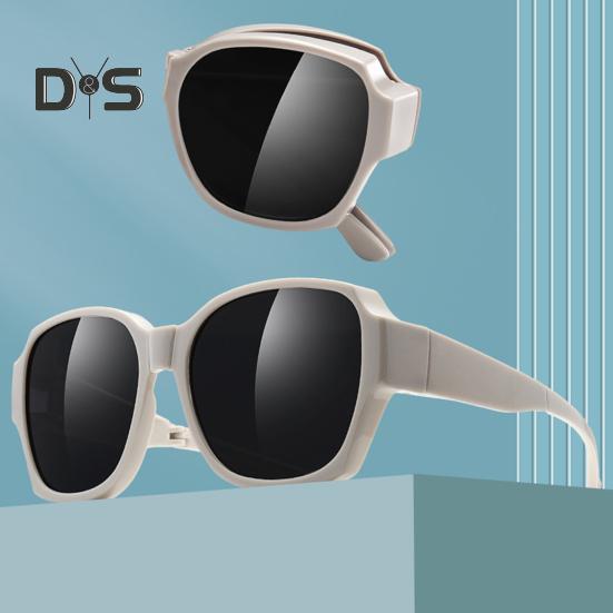 1 Pair Polarized Sunglasses UV400 Protection High Definition Lenses Folding Cover Design Functional Polarized Eyewear