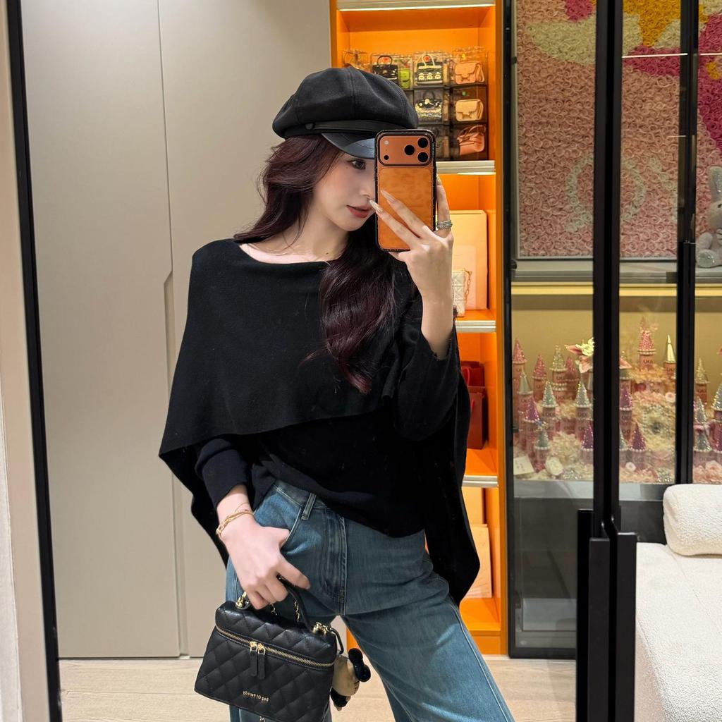 Korean Style Elegant Two-Piece Shawl Knitwear Sweater for Women - Autumn Cape Sleeves, Solid Color, Loose Fit, Slimming Top.
