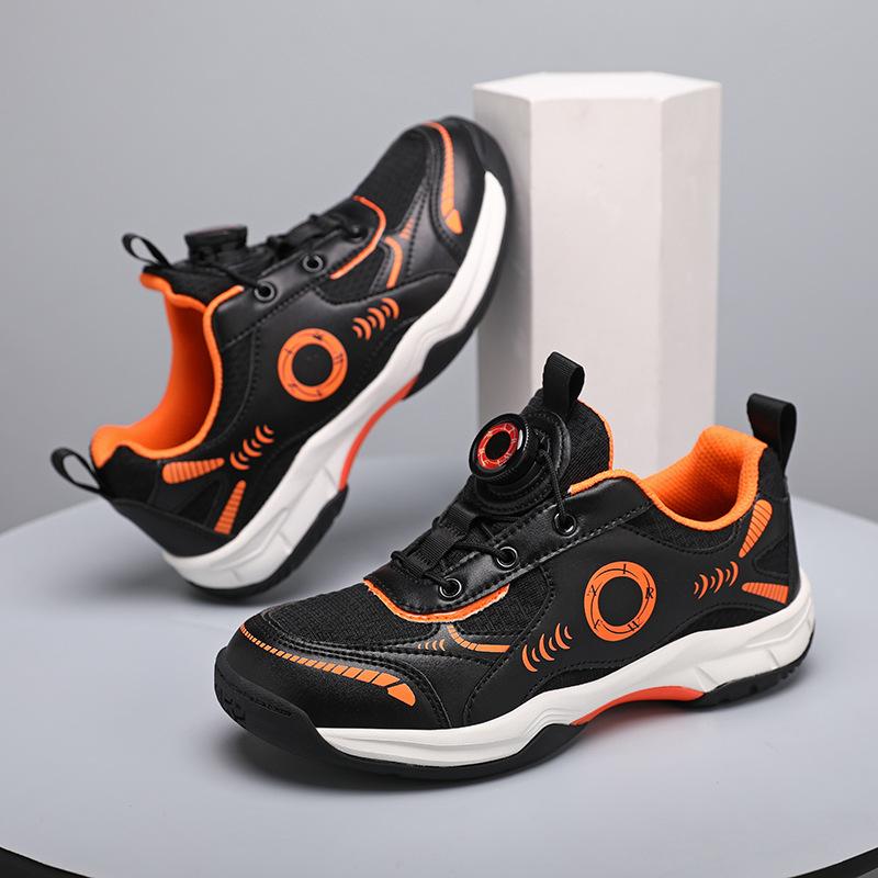 New Badminton Shoes Boys and Girls Professional Training Shoes Breathable Wear-resistant Competition Tennis Shoes Trendy Sports Shoes Table Tennis