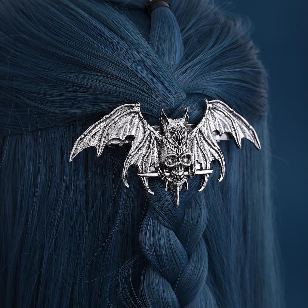 Viking Retro Gothic Bat Skull Hair Clip - Norwegian Style Party Accessory