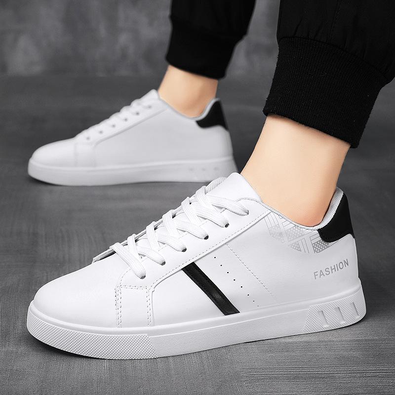 Men Casual Skateboarding Shoes High Top Sneakers Sports Shoes Men Outdoor Breathable Walking Shoes Street Shoes Chaussure Homme