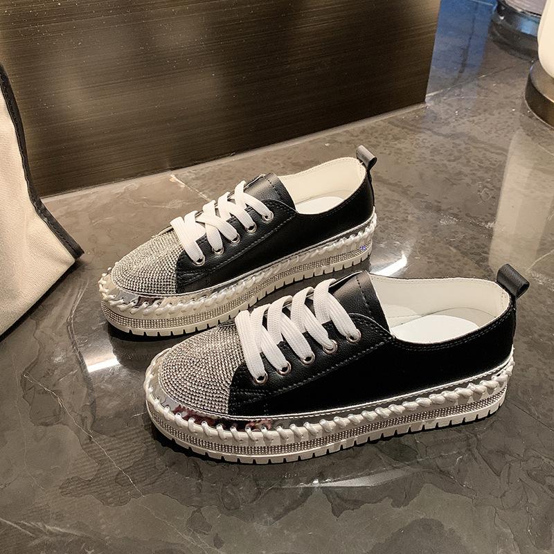 Large size white shoes women's 2025 new diamond-encrusted muffin platform sequin hemming fashion board shoes