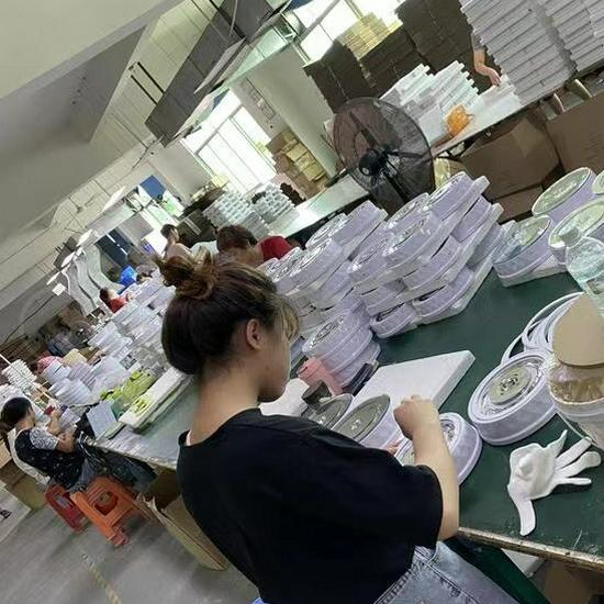 Verstellbarer elektrischer Drehständer für Fotografie