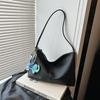 Bags Women's New Trendy Fashion Versatile Shoulder Bag Large Capacity Commuter Crossbody Tote Bag