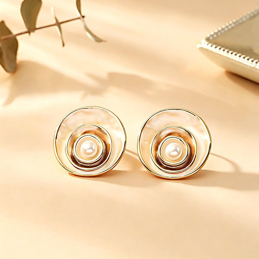 Multi Layer Spiral Coil Drip Oil Earrings, Geometric Circular Earrings, Light Luxury and Niche Earrings