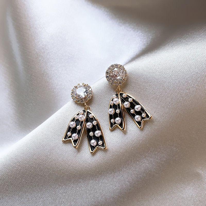 

Women s Best Selling Unique Niche Design Pearl Bow Bows Pearl