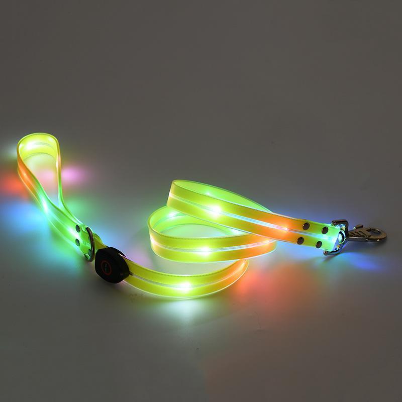 LED Leuchthalsband USB-Aufladung Haustierhalsband mit Licht PVC Geflochtenes Gurtband Hundeleine Leuchtendes Hundehalsband