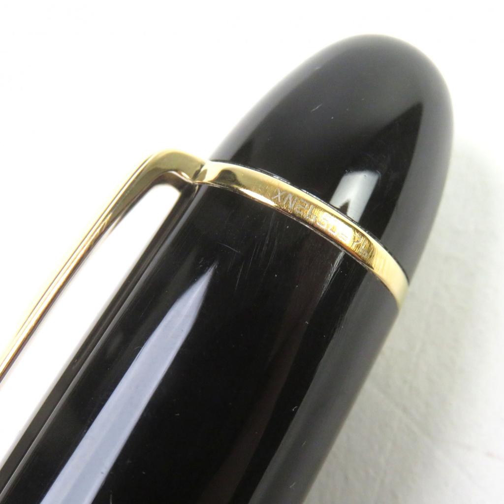 Great MONTBLANC fountain pen Meisterstck 149 White Star logo engraving Black gold 18K Used