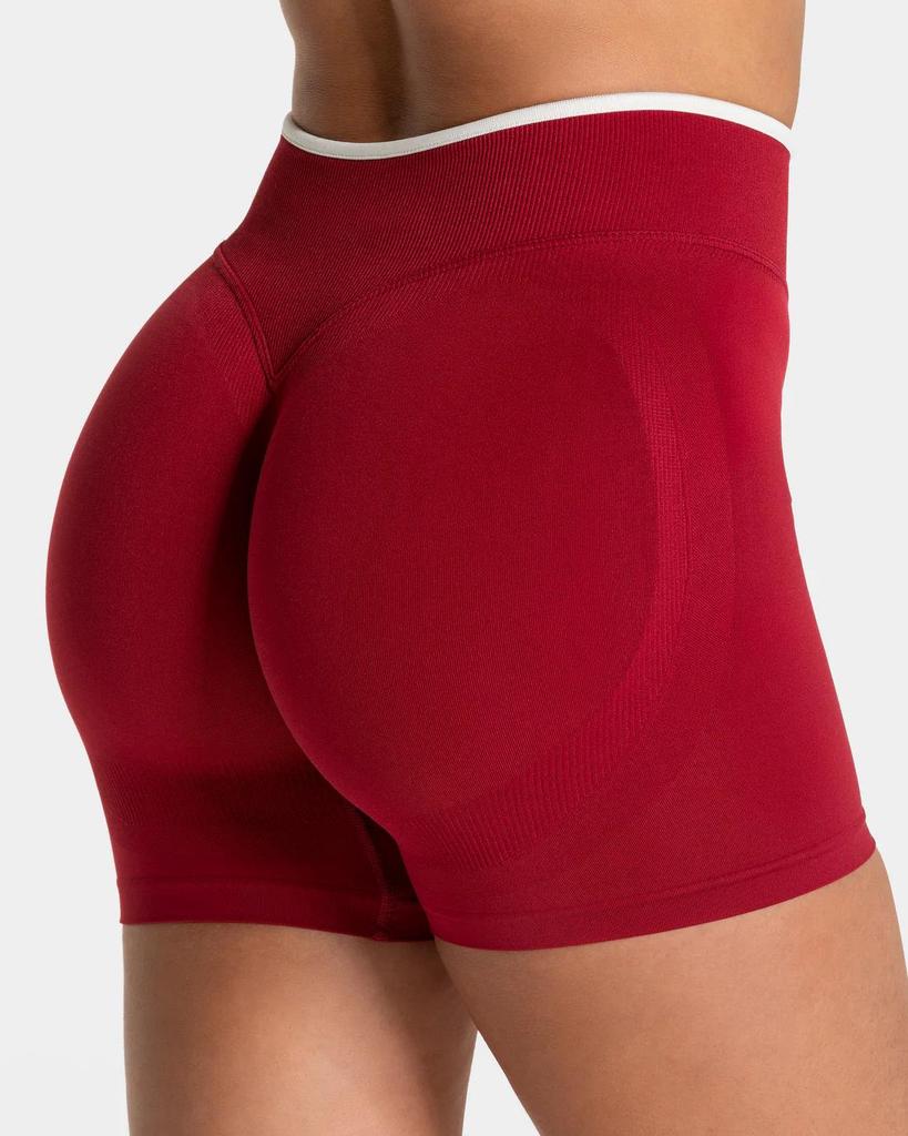 Seamless Quick-Dry Butt-Lifting Yoga Shorts for Men & Women - High Elastic for Running & Fitness