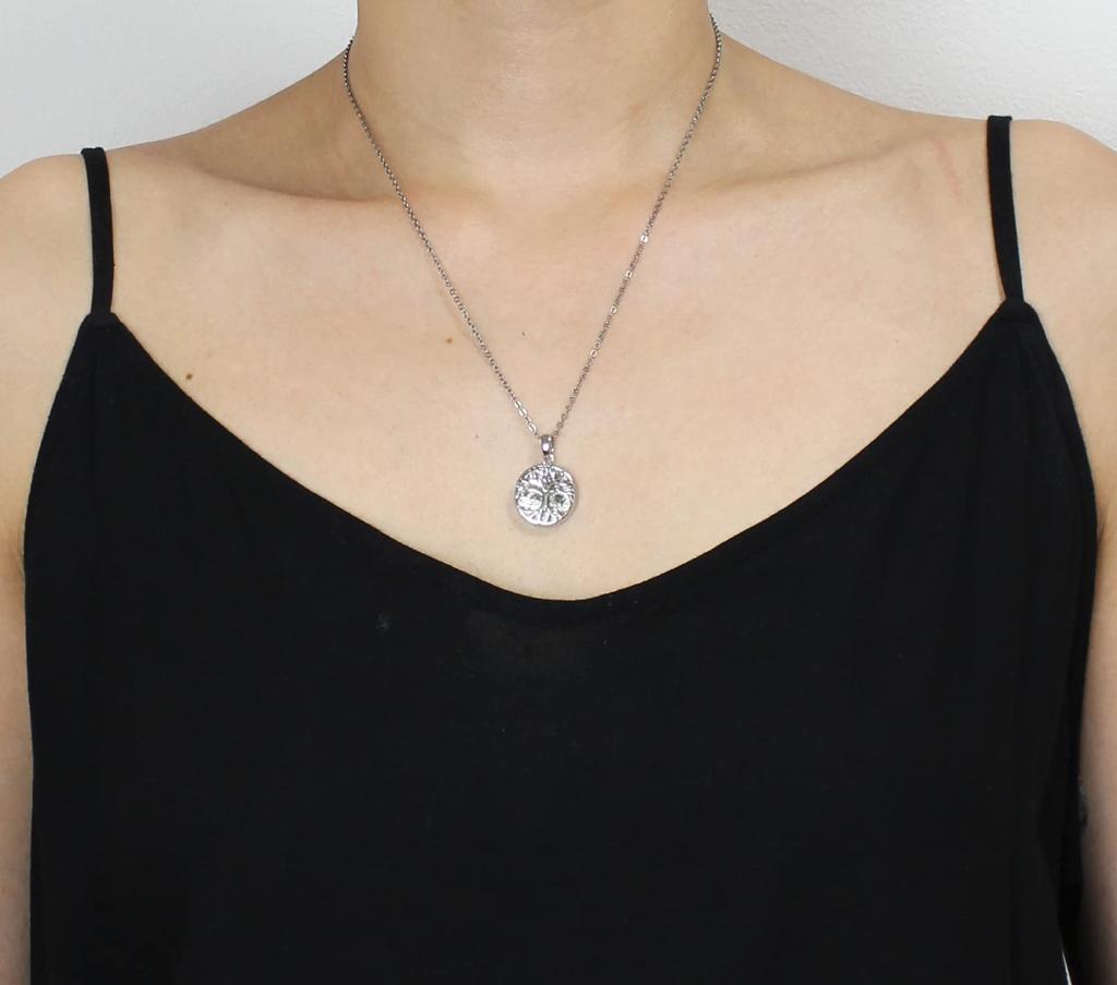 [World Accessories Carmelo] Tree of Life Gibeon Meteorite Sacred Geometry Tree of Life Silver Pendant (Silver)