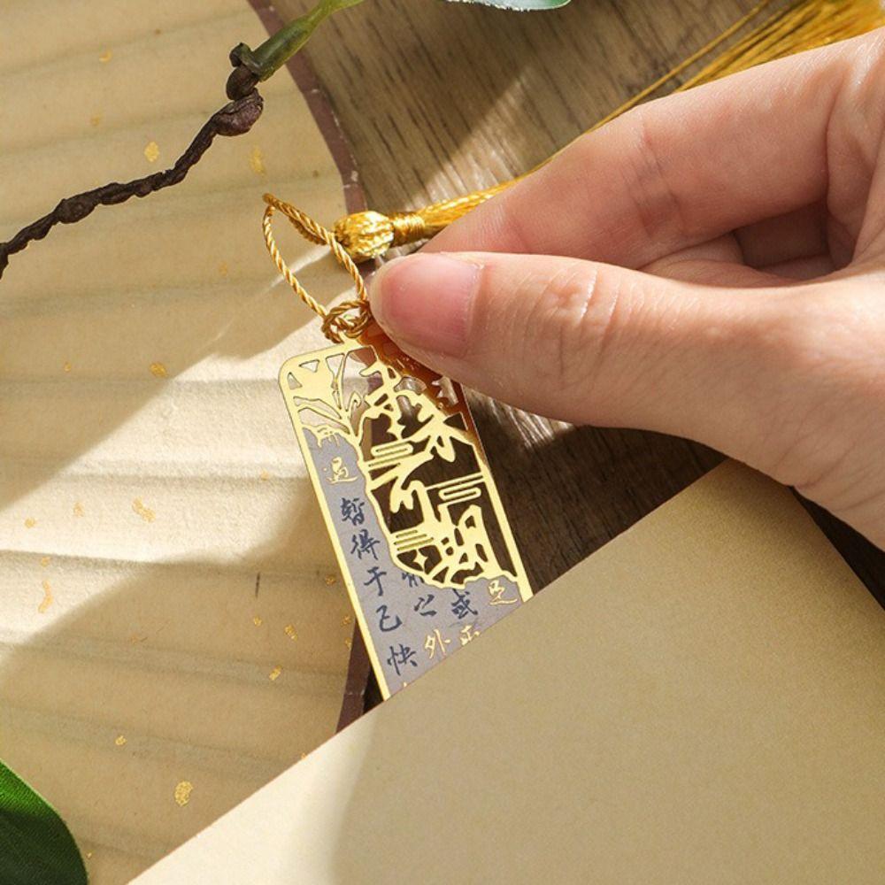 Metal Book Page Holder Hollow Bronzing Book Page Marker Reading Book Paper Clip Book Lovers