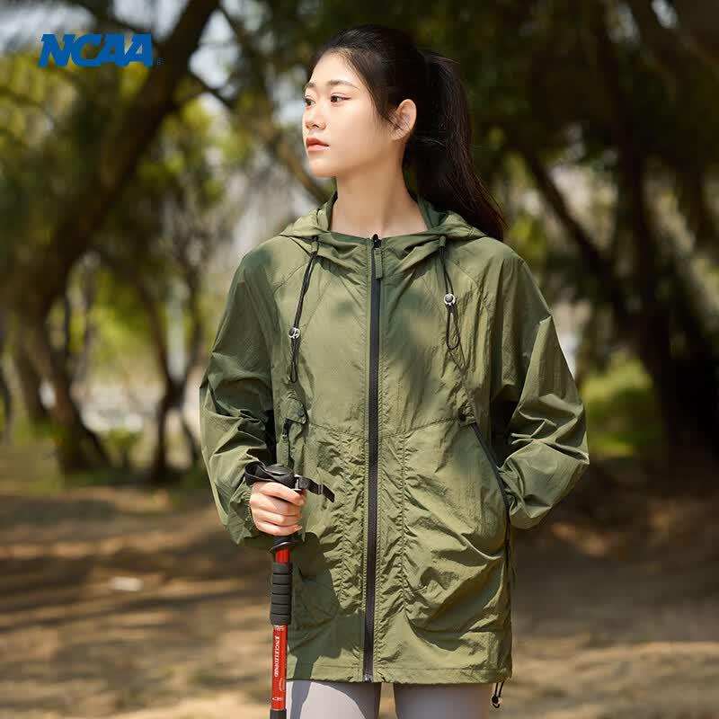 NCAA Men s UPF50+ Lightweight Sun Protection Hooded Jacket M