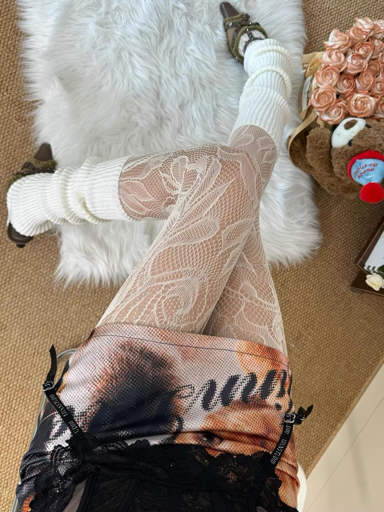 French Elegant Plant Flower Lace Pantyhose Tights Harajuku Solid Hollowed Out Lace Mesh Pantyhose Fashion Women Sexy Stockings One Size