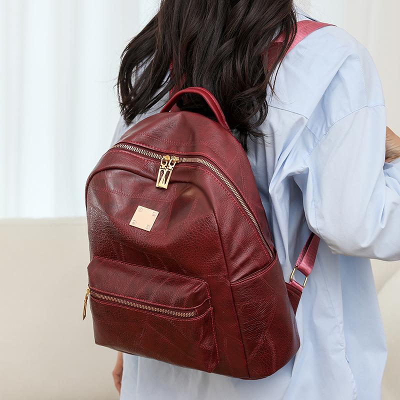 Lightweight Commuter Backpack Women's Large Capacity Travel Backpack Student Schoolbag