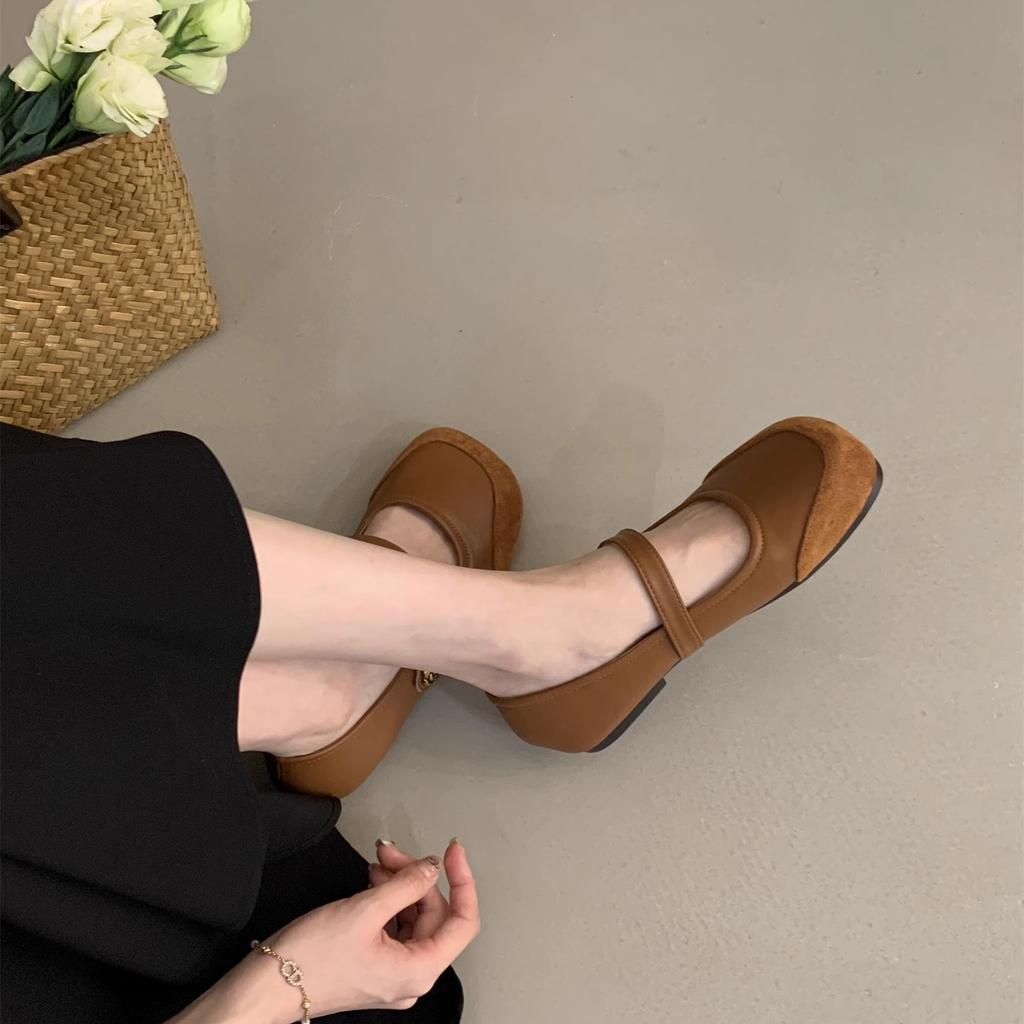 French shallow mouth single shoes flat bottom 2025 summer new evening breeze with skirt square head Mary Jane shoes