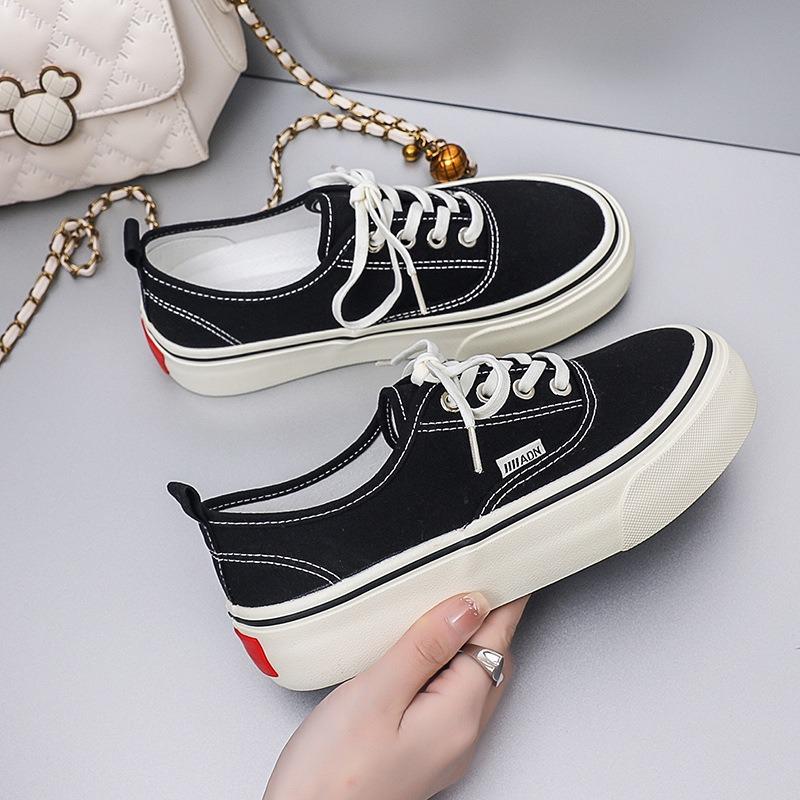 6 Spring High-end Women's Shoes Canvas Shoes Classic Retro Casual Guochao Student Skateboard Shoes