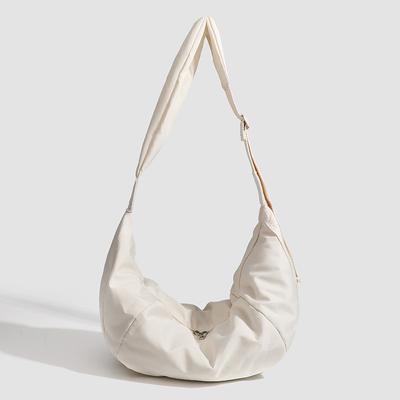 Japanische und südkoreanische große Tasche für Teigtaschen, einfarbige Schultertasche für Frühling und Sommer, trendige, lässige Umhängetasche aus Nylon mit breitem Schultergurt