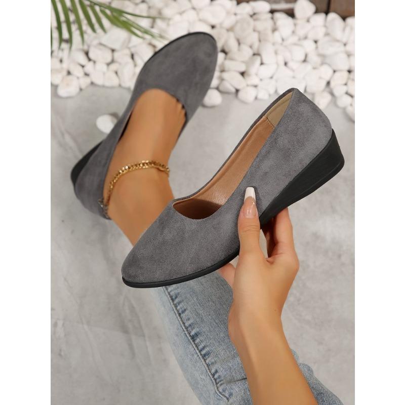 Women's Casual Flat Bean Shoes Autumn New Pointed Soft Sole Outer Wear Shallow Shoes
