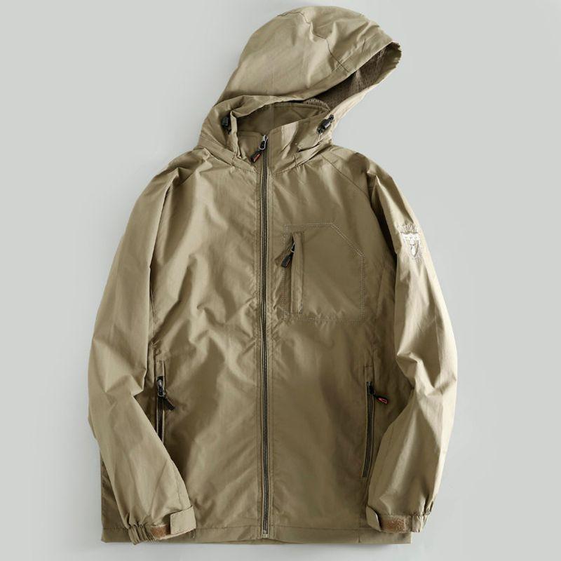Autumn Men s Outdoor Jackets, Men s Jackets for Hiking, Spring and Autumn Loose-Fitting Plus-Size Jackets, American-Style Casual Outerwear Khaki M