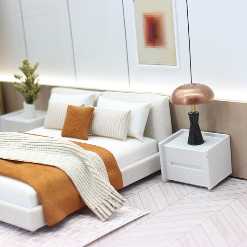 Dollhouse New Cream Style Double Bed Model Micro Scene Model Miniature Furniture Dolls Accessory Simulated Furniture Ornament