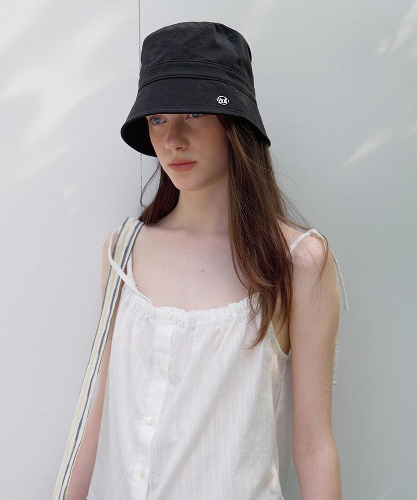 BUT'TON Button Bucket Hat (3 Colors)