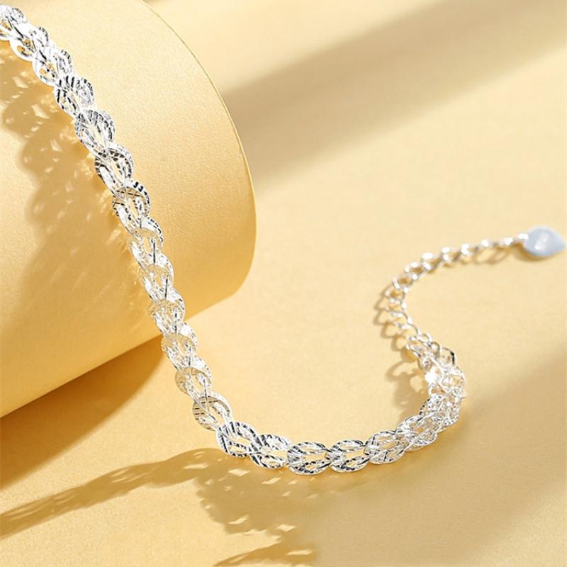 Luxury Hollowed Phoenix Tail Bracelet For Women Retro Elegant Charm Bracelets Party Jewelry Accessories Gifts