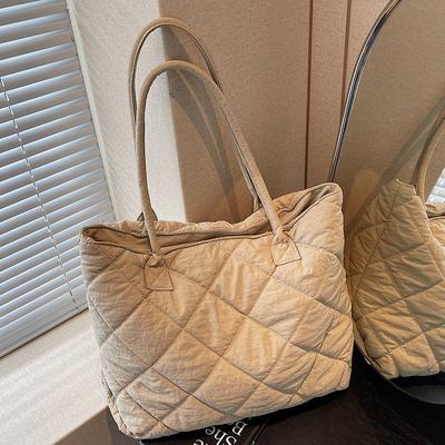 Γυναικείες τσάντες – Ευρύχωρες τσάντες