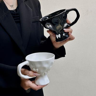 Zaawansowany Wzór Młotkowy Ręcznie Robiona Klepsydra Kubek do Wody Prezent dla Pary Świeży Uroczy Kokarda Sztuka Kubek Ceramiczny Prezent