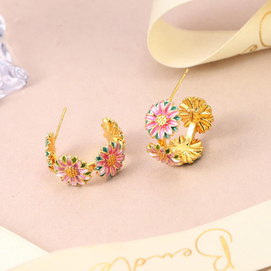 Mori Style Pearl Flower & Butterfly Tassel Stud Earrings - Fresh, Sweet, and Elegant