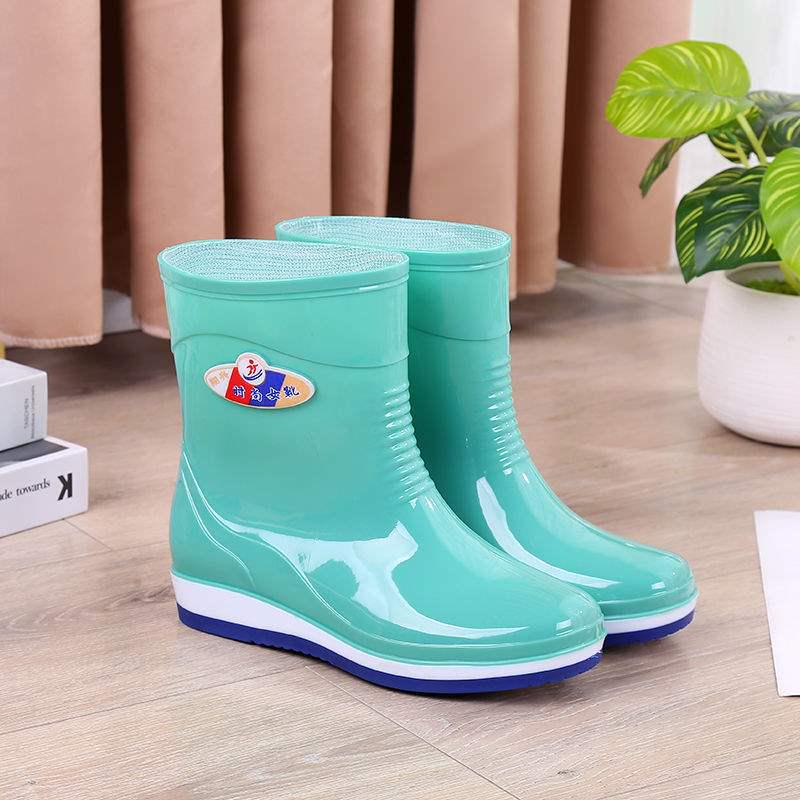 Women's Fleece-Lined Non-Slip Mid-Calf Rain Boots