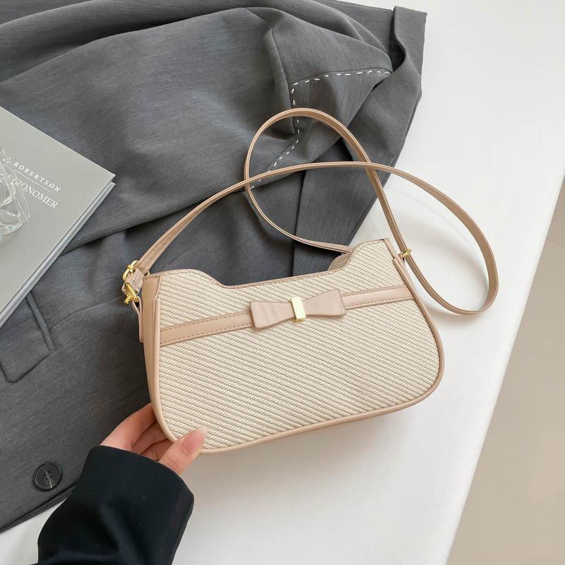 

Сумка женская весна-лето 2025 новая модная сумка через плечо повседневная высококачественная сумка через подмышку белый