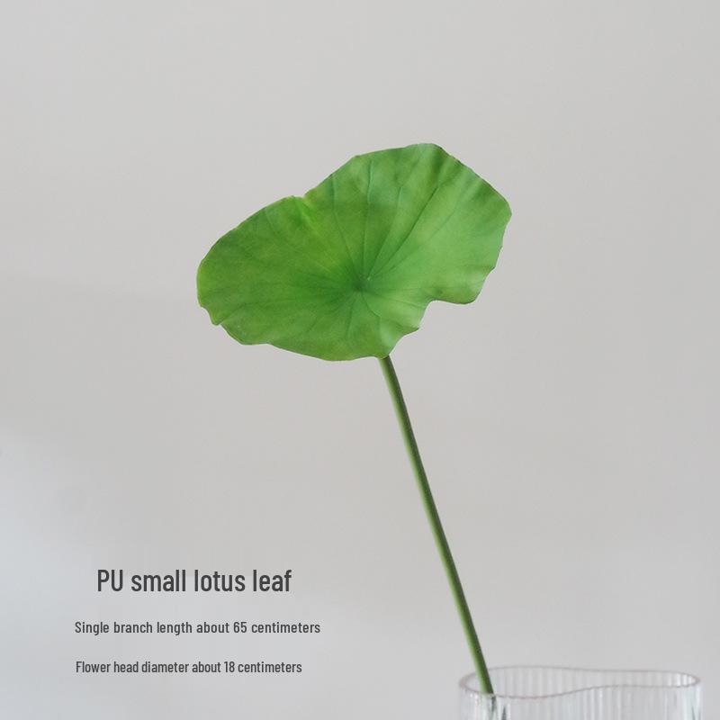 Chinese Lotus Artificial Flower Decoration for Living Room and Dining Table - Realistic Floral Arrangement with Lotus Leaf.