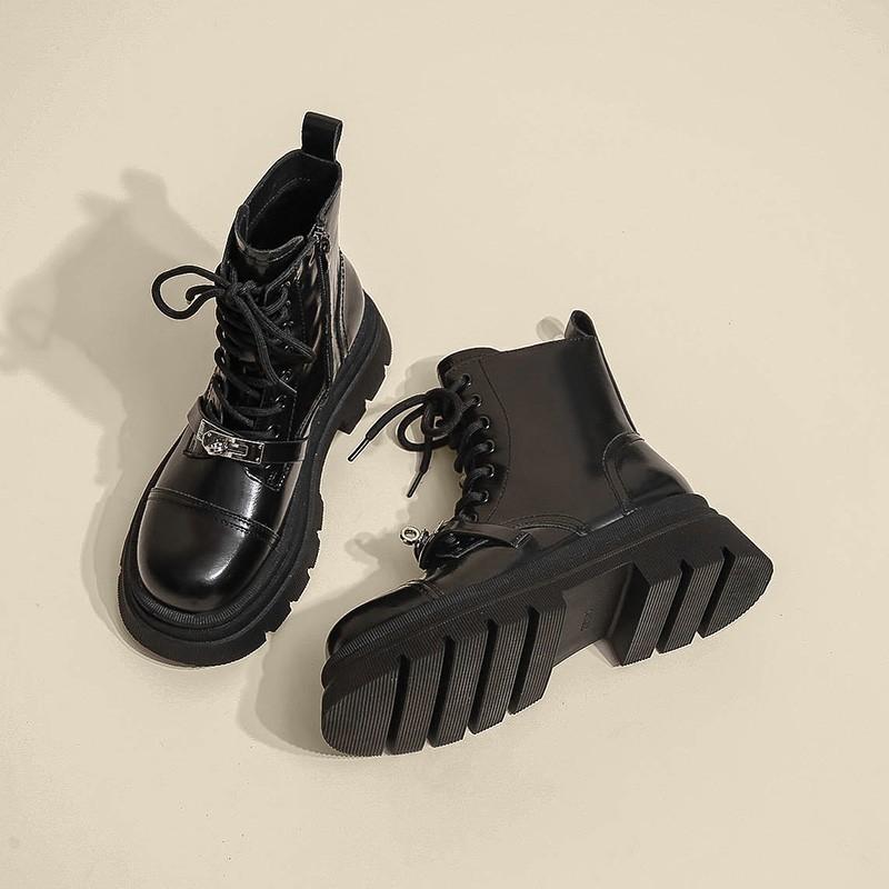 Fashion 2024 Autumn and Winter New Women's Round Toe Short-barrel Solid Color Metal Fashionable Boots