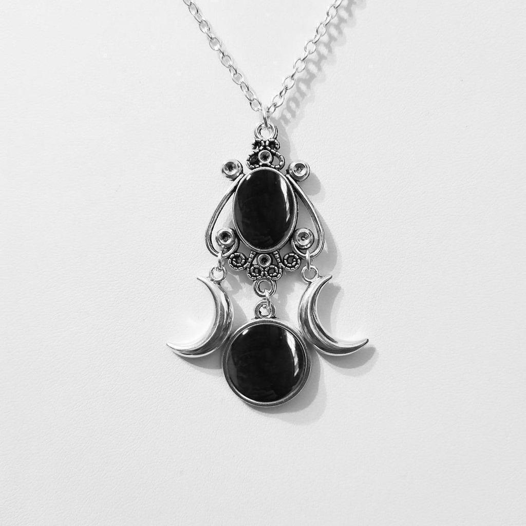 Triple Moon Goddess Amethyst Necklace – Retro Creative Alloy Jewelry