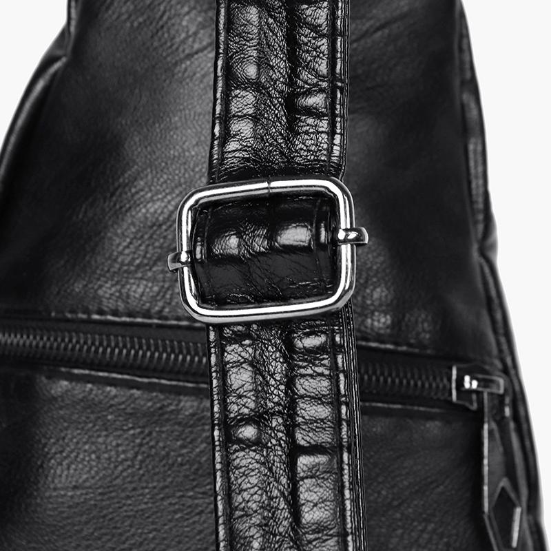 Chest Bag Women's Soft Leather Shoulder Bag Vintage Crossbody Bag