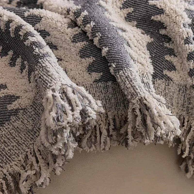 Thicken Chenille Blanket Classic Stripe Sofa Blanket Spring and Summer Air Conditioning Blanket Office Nap Shawl Cushion Sofa