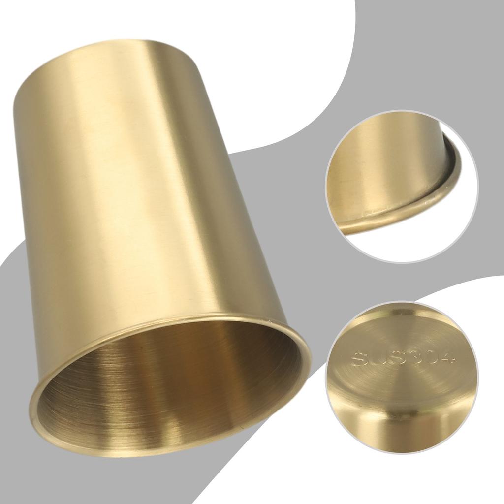 Verzichten Sie auf Einwegbecher und entscheiden Sie sich für diese Becher aus Edelstahl (93 Zeichen)