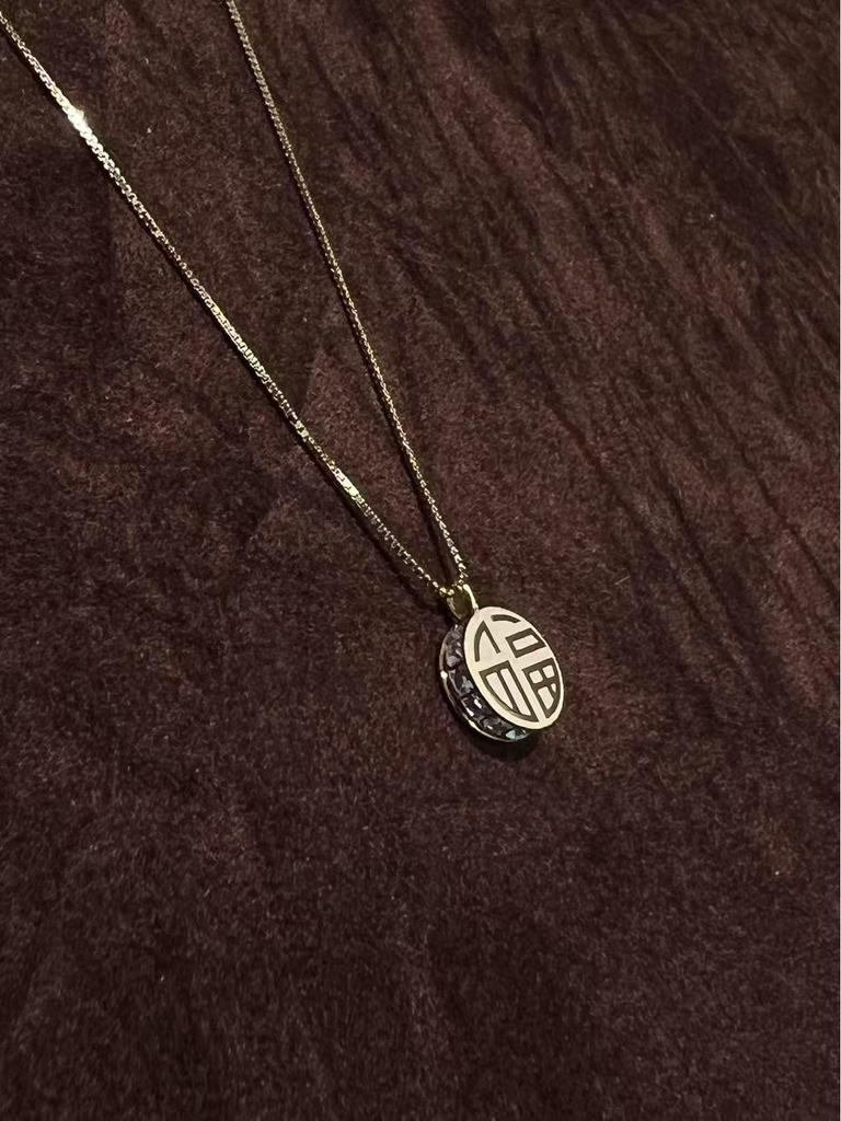 Elegant S925 Sterling Silver Chinese Fu Pendant Clavicle Necklace for Women - Double-Sided Light Luxury Accessory