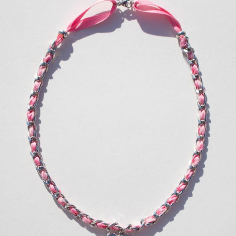 Luvinball Heart Ribbon Chain Necklace