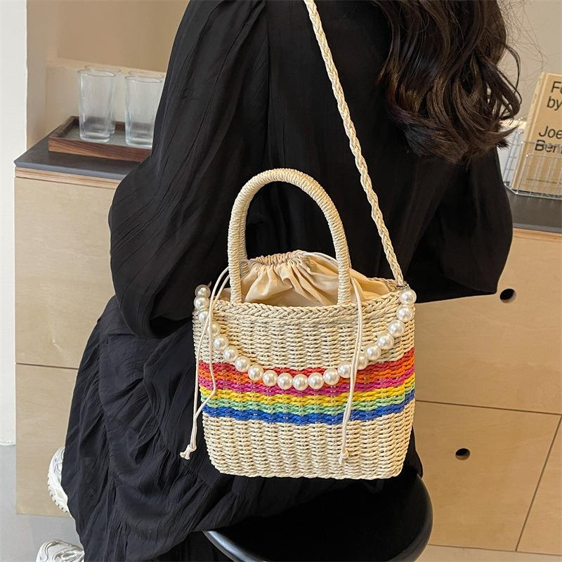 New Bucket Bag, Striped Woven Bag, Casual Straw Bag, Portable Women's Bag, Fashionable and Popular Shoulder Messenger Bag.