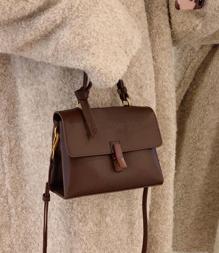 Ladies' Textured Bag Peach Wood Retro Women's Bag Shoulder Bag Crossbody Bag Handbag New Trendy Large Capacity Women's Bag Commuting Bag