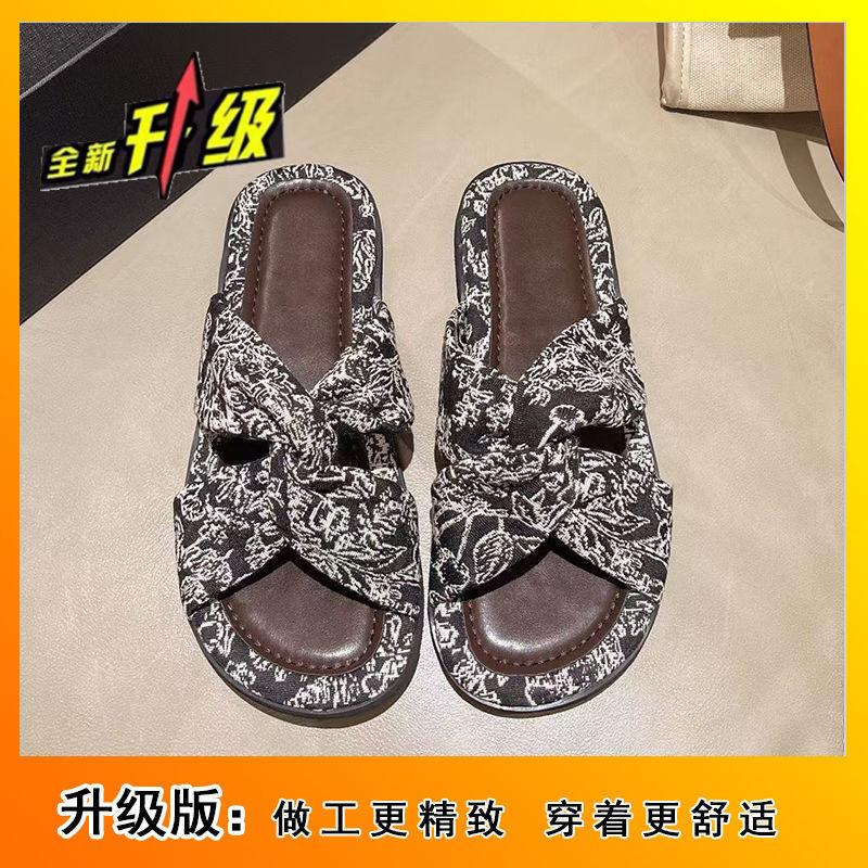 French Roman Sandals Female Summer 2025 New Fairy Wind Flat Bottom Word with Soft Sole Non-slip Maternity Shoes Female