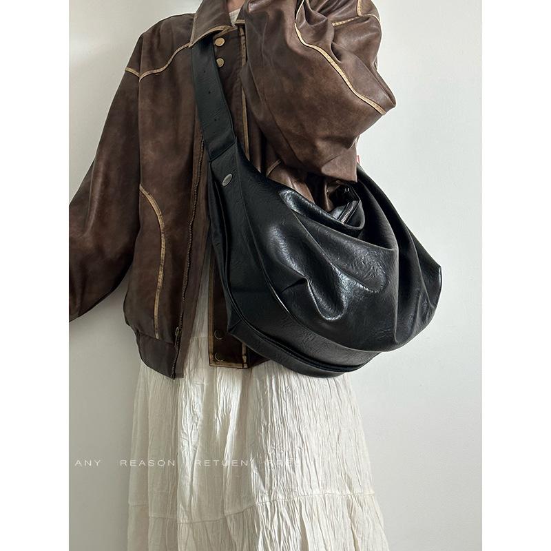 

Large-capacity Black Dumpling Bag Women s Retro High-end Casual One-shoulder Crossbody Tote Bag 2026 Winter New Handbags for Women чёрный