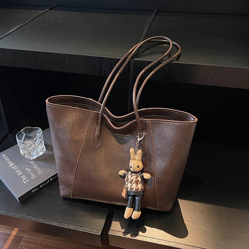 Premium Sense Retro Bag Women's Autumn and Winter 2025 Popular Texture Versatile Shoulder Bag Large Capacity Tote Big Bag