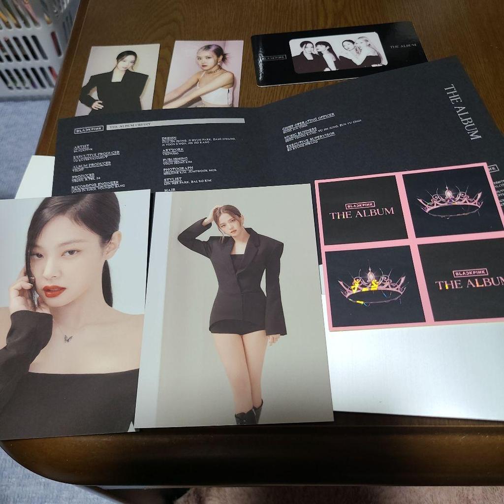 [USED] BLACKPINK THE ALBUM Hardcover
